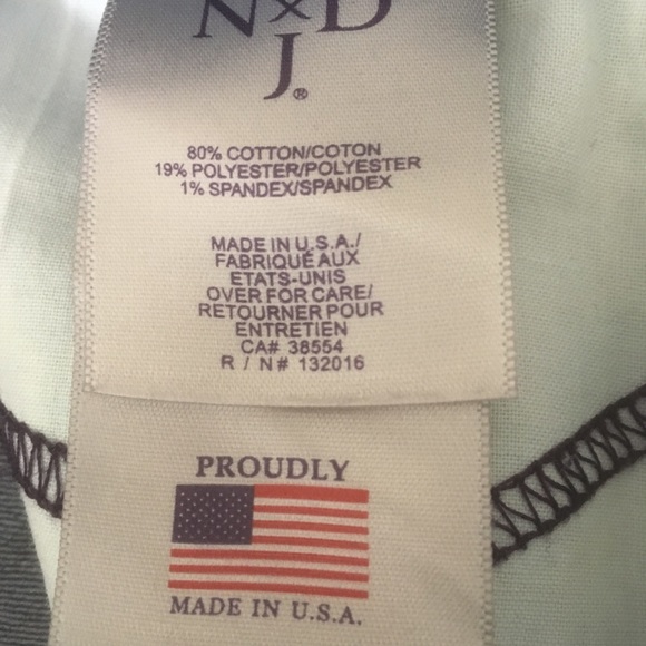 Capri Jeans - Picture 7 of 8